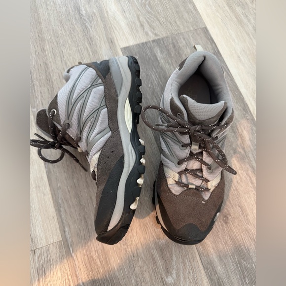 The North Face Storm ll hiking shoes - Picture 3 of 12